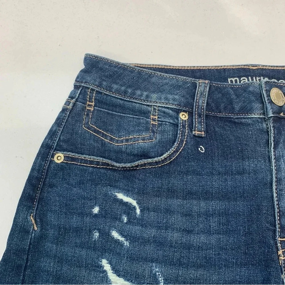 Maurice Boyfriend Denim Shorts Woman 6  Distress Blue Mid Rise Beach Vacation - Picture 3 of 10